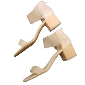 Pelle Moda Alden Sandal NWOB 10M